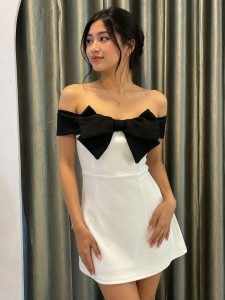 Midnight Bow Mini