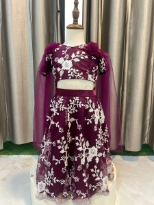 Wine Two piece set with White flower